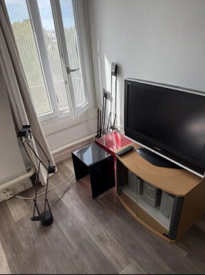 Débarras d’un appartement dans le 7ème arrondissement de Paris avec évacuation et tri des encombrants-Image1