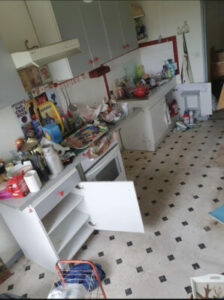 Intervention de débarras d’appartement dans le 20ème arrondissement de Paris avec tri et évacuation des encombrants-Image2