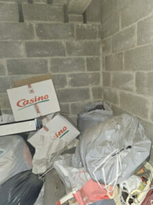 Débarras complet d’une cave encombrée dans le 15ème arrondissement de Paris effectué par une équipe professionnelle-Image1