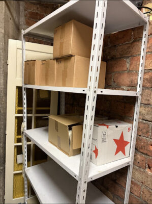 Intervention de débarras de deux caves professionnelles encombrées dans le 1er arrondissement de Paris-Image1