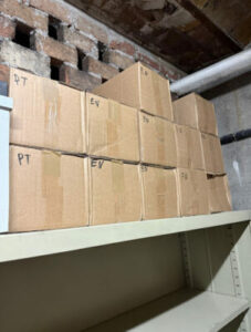 Intervention de débarras de deux caves professionnelles encombrées dans le 1er arrondissement de Paris-Image4