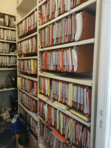 Intervention de débarras et destruction confidentielle d’archives dans un local professionnel à Paris 8e-Image1