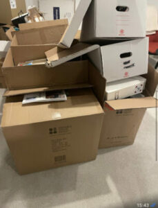 Débarras professionnel des encombrants dans des bureaux du 9ème arrondissement de Paris-Image3