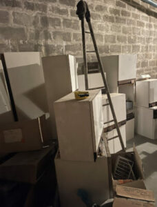 Intervention de débarras d’encombrants dans les caves et étages d’un immeuble à Paris 3ème-Image8