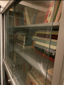 Débarras professionnel en cours dans trois caves encombrées du 7ème arrondissement à Paris-Image2