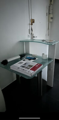 Intervention de démontage et débarras d’un cabinet dentaire à Chelles, matériel et mobilier évacués avec rigueur-Image1